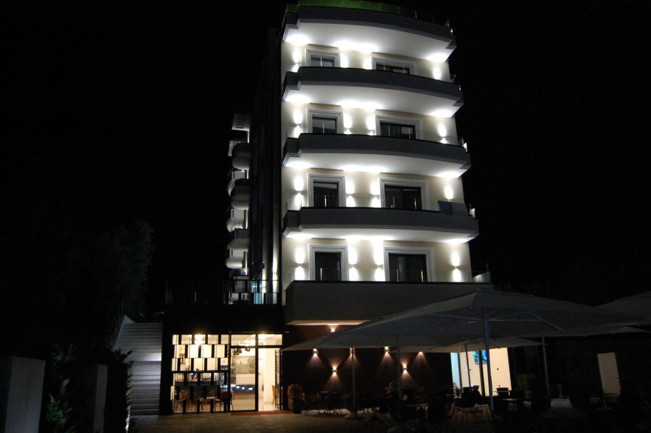 A&G Hotel Radhime Exterior photo